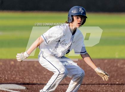 Thumbnail 3 in Marshall @ Flintridge Prep photogallery.