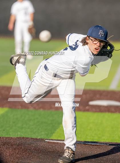 Thumbnail 1 in Marshall @ Flintridge Prep photogallery.