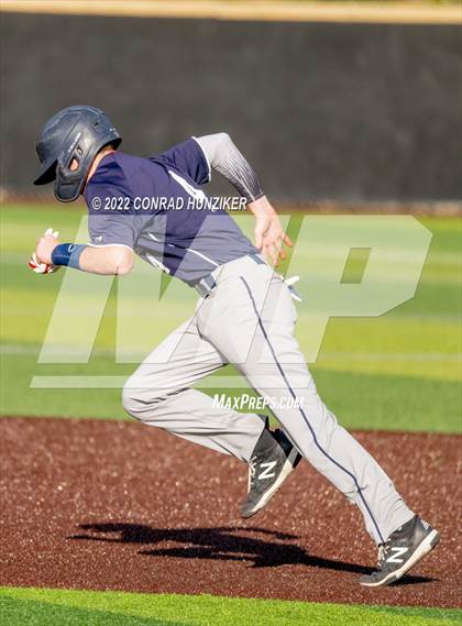 Thumbnail 3 in Marshall @ Flintridge Prep photogallery.