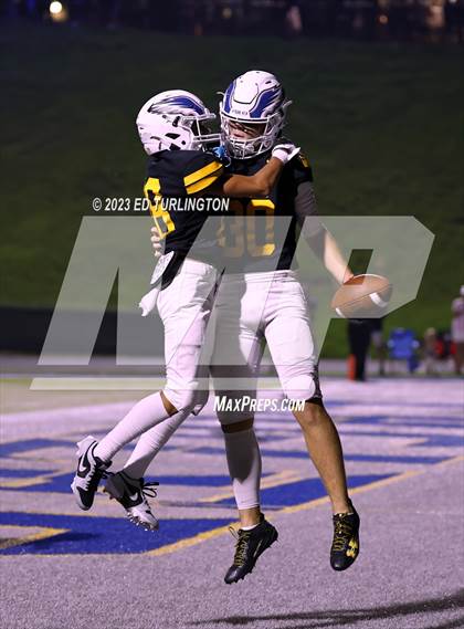 Thumbnail 3 in Lassiter @ Etowah photogallery.