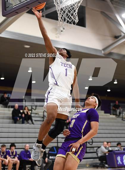 Thumbnail 1 in Notre Dame Prep vs. Oakland Tech (The Holiday Classic 2022) photogallery.