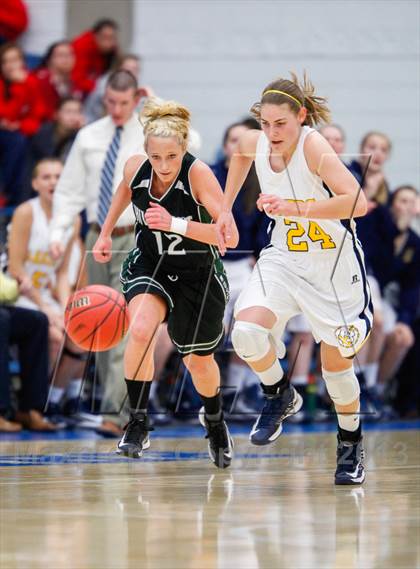 Thumbnail 3 in Bonneville vs Hillcrest (UHSAA 4A Quarterfinal) photogallery.