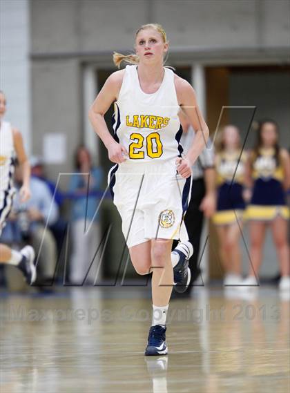 Thumbnail 3 in Bonneville vs Hillcrest (UHSAA 4A Quarterfinal) photogallery.