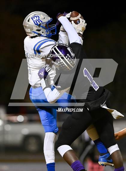 Thumbnail 3 in Red River @ Rosepine (LHSAA 2A 2nd Round Playoff) photogallery.