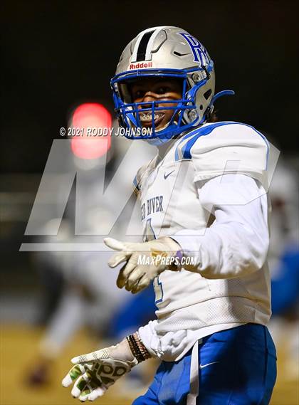 Thumbnail 2 in Red River @ Rosepine (LHSAA 2A 2nd Round Playoff) photogallery.