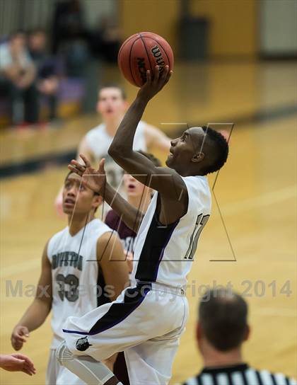 Thumbnail 3 in Morgan vs Riverton (Riverton Holiday Tournament) photogallery.