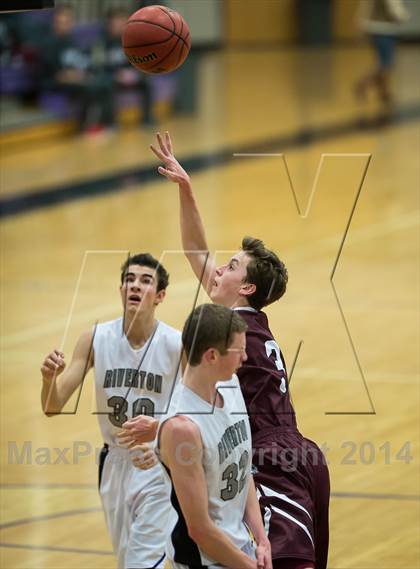 Thumbnail 3 in Morgan vs Riverton (Riverton Holiday Tournament) photogallery.