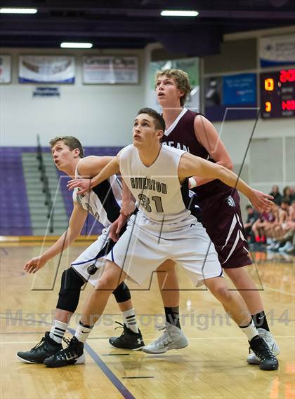 Thumbnail 1 in Morgan vs Riverton (Riverton Holiday Tournament) photogallery.