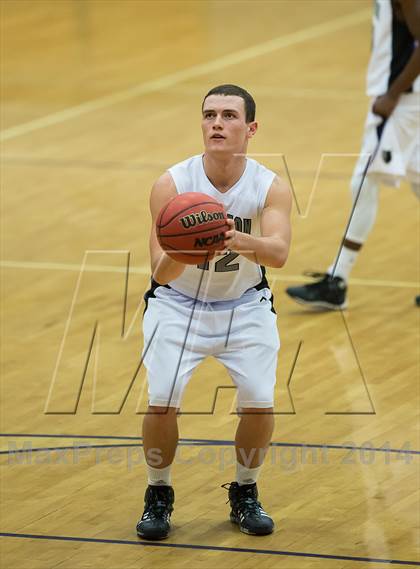 Thumbnail 2 in Morgan vs Riverton (Riverton Holiday Tournament) photogallery.