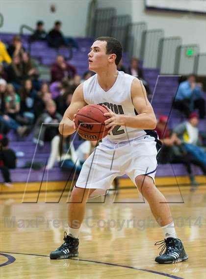 Thumbnail 1 in Morgan vs Riverton (Riverton Holiday Tournament) photogallery.
