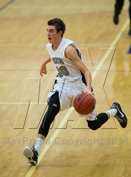 Thumbnail 2 in Morgan vs Riverton (Riverton Holiday Tournament) photogallery.