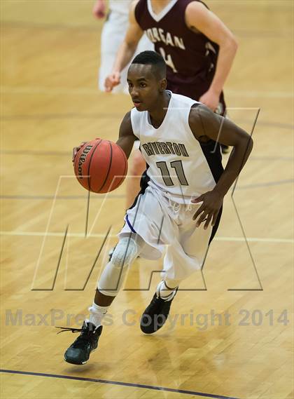 Thumbnail 2 in Morgan vs Riverton (Riverton Holiday Tournament) photogallery.