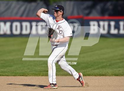 Thumbnail 3 in Xavier @ Kennedy Catholic (CHSAA Class AA Qualifier) photogallery.