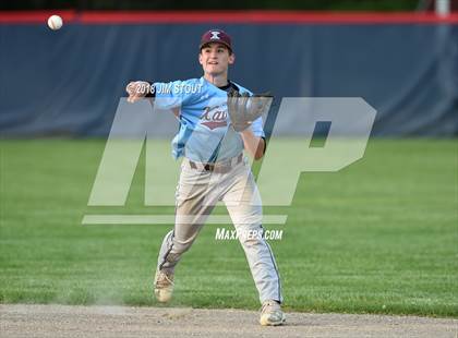 Thumbnail 1 in Xavier @ Kennedy Catholic (CHSAA Class AA Qualifier) photogallery.