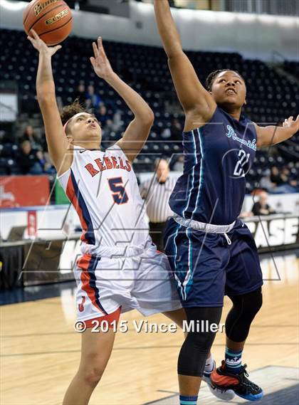 Thumbnail 1 in Juanita vs. Auburn Riverside photogallery.