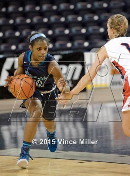 Thumbnail 3 in Juanita vs. Auburn Riverside photogallery.