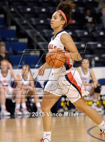 Thumbnail 3 in Juanita vs. Auburn Riverside photogallery.