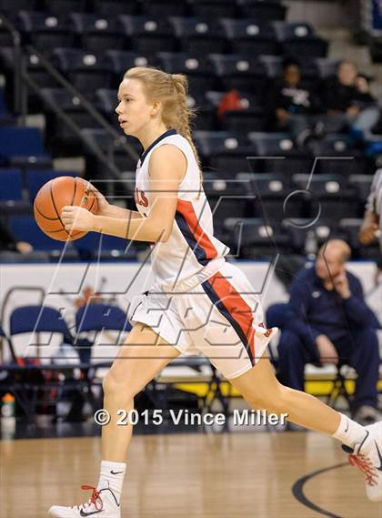 Thumbnail 3 in Juanita vs. Auburn Riverside photogallery.