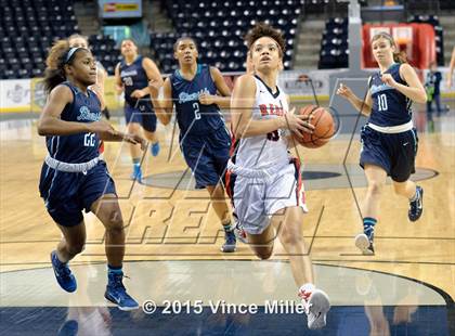 Thumbnail 3 in Juanita vs. Auburn Riverside photogallery.