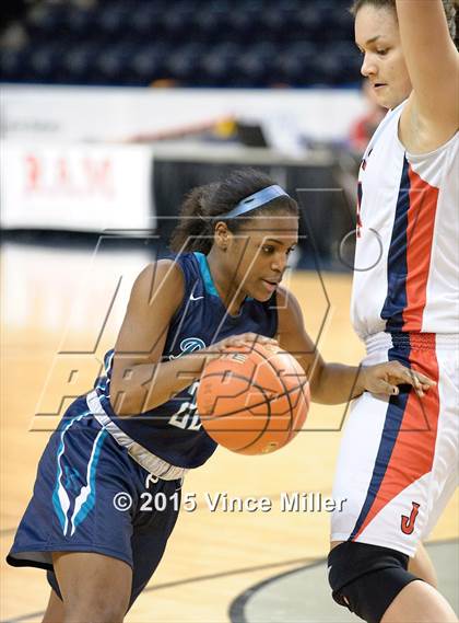 Thumbnail 1 in Juanita vs. Auburn Riverside photogallery.