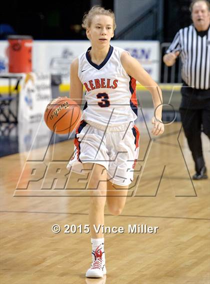 Thumbnail 1 in Juanita vs. Auburn Riverside photogallery.