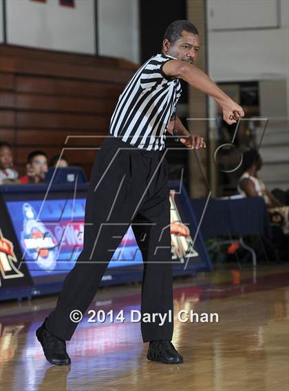 Thumbnail 2 in Cajon vs Renaissance Academy (Rose City Roundball Classic) photogallery.