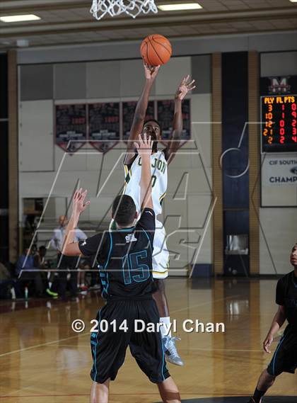 Thumbnail 2 in Cajon vs Renaissance Academy (Rose City Roundball Classic) photogallery.