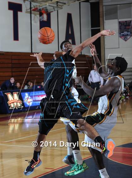 Thumbnail 1 in Cajon vs Renaissance Academy (Rose City Roundball Classic) photogallery.