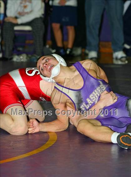 Thumbnail 2 in Gray/Fitzgerald Holiday Tournament @ Sayville photogallery.
