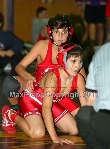 Thumbnail 2 in Gray/Fitzgerald Holiday Tournament @ Sayville photogallery.