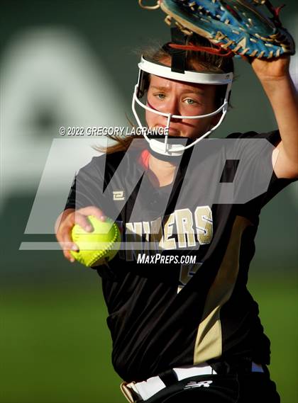Thumbnail 2 in Fossil Ridge vs Timber Creek photogallery.
