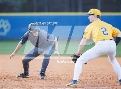 Thumbnail 2 in Seckinger @ Chattahoochee photogallery.