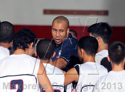 Thumbnail 2 in Bellarmine-Jefferson vs Palm Springs (MaxPreps Holiday Classic) photogallery.