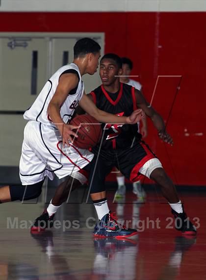 Thumbnail 1 in Bellarmine-Jefferson vs Palm Springs (MaxPreps Holiday Classic) photogallery.