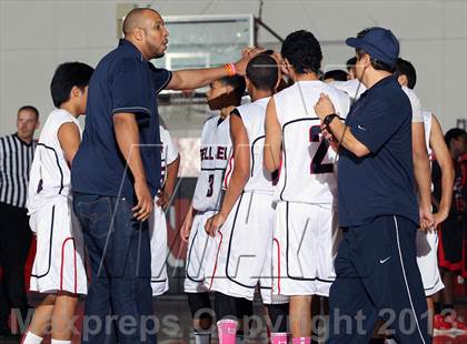Thumbnail 2 in Bellarmine-Jefferson vs Palm Springs (MaxPreps Holiday Classic) photogallery.
