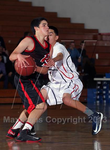 Thumbnail 2 in Bellarmine-Jefferson vs Palm Springs (MaxPreps Holiday Classic) photogallery.