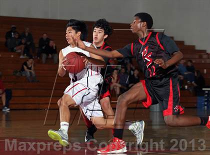Thumbnail 1 in Bellarmine-Jefferson vs Palm Springs (MaxPreps Holiday Classic) photogallery.