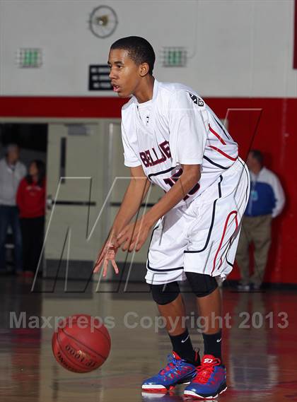 Thumbnail 2 in Bellarmine-Jefferson vs Palm Springs (MaxPreps Holiday Classic) photogallery.