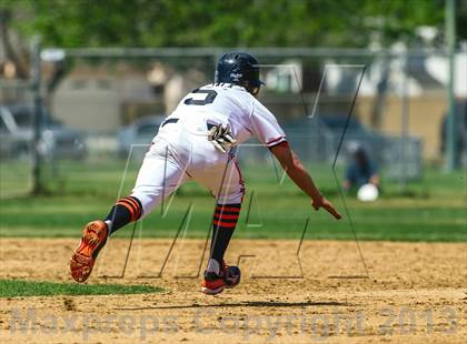 Thumbnail 3 in El Dorado @ Huntington Beach photogallery.