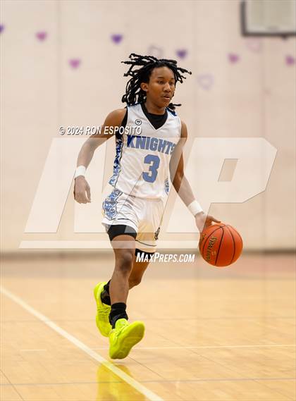 Thumbnail 1 in Chapel Field Christian vs. Smithtown Christian (NYSPHSAA Class D Regional Semifinal) photogallery.