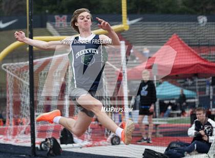 Thumbnail 2 in Milton Showcase Invitational photogallery.