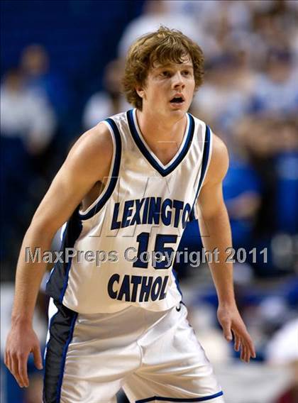 Thumbnail 1 in Lexington Catholic vs. Dixie Heights (KHSAA Sweet 16) photogallery.
