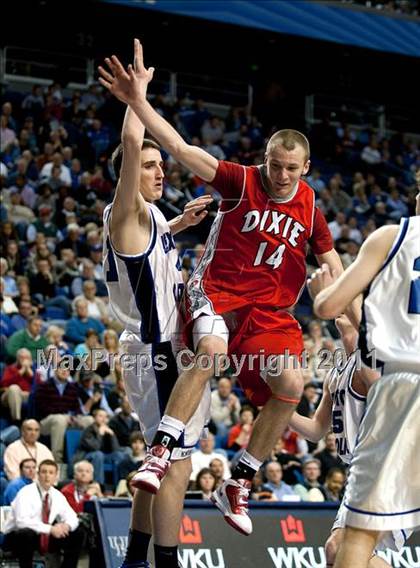 Thumbnail 3 in Lexington Catholic vs. Dixie Heights (KHSAA Sweet 16) photogallery.