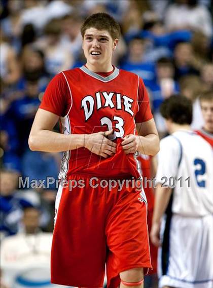 Thumbnail 2 in Lexington Catholic vs. Dixie Heights (KHSAA Sweet 16) photogallery.