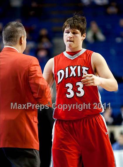 Thumbnail 3 in Lexington Catholic vs. Dixie Heights (KHSAA Sweet 16) photogallery.