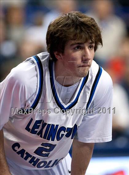 Thumbnail 3 in Lexington Catholic vs. Dixie Heights (KHSAA Sweet 16) photogallery.