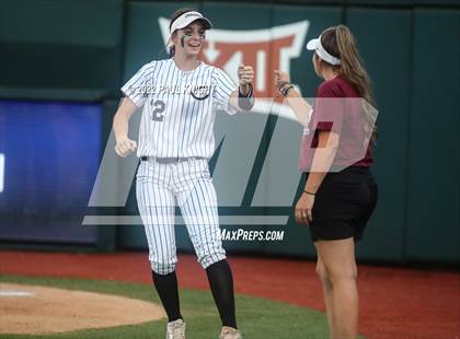 Thumbnail 3 in Crawford vs. Lovelady (UIL 2A State Championship game) photogallery.