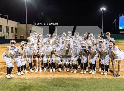 Thumbnail 2 in Crawford vs. Lovelady (UIL 2A State Championship game) photogallery.