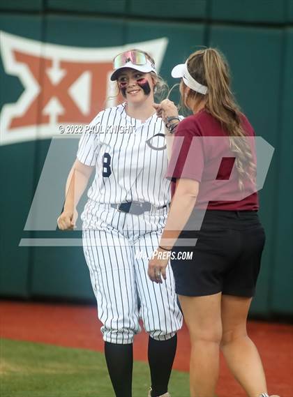 Thumbnail 2 in Crawford vs. Lovelady (UIL 2A State Championship game) photogallery.