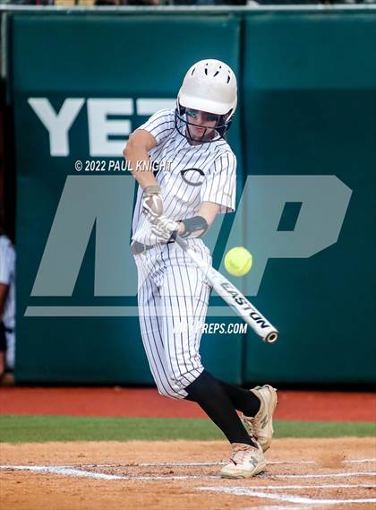 Thumbnail 2 in Crawford vs. Lovelady (UIL 2A State Championship game) photogallery.